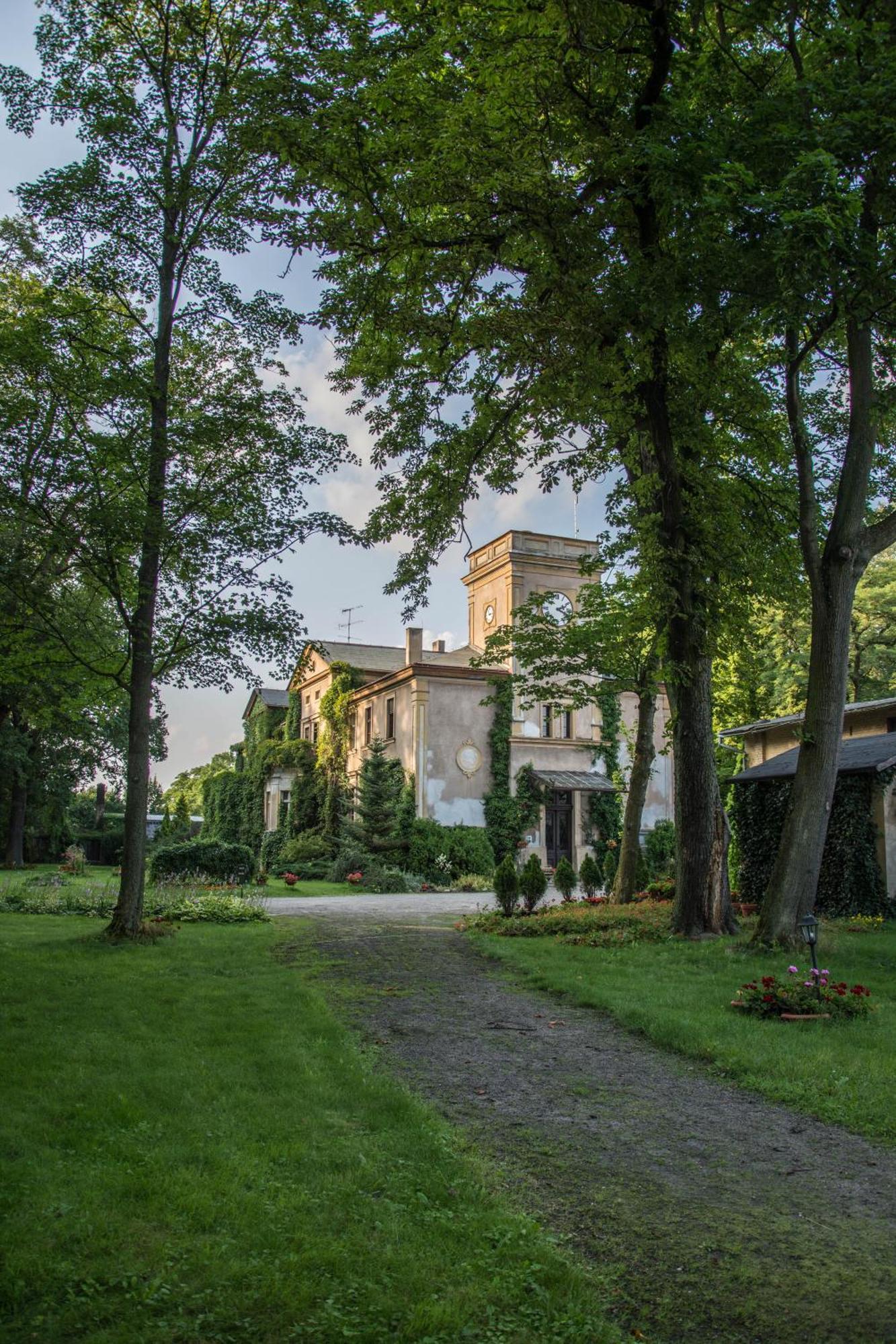Palac Baborowko Szamotuły Exteriér fotografie